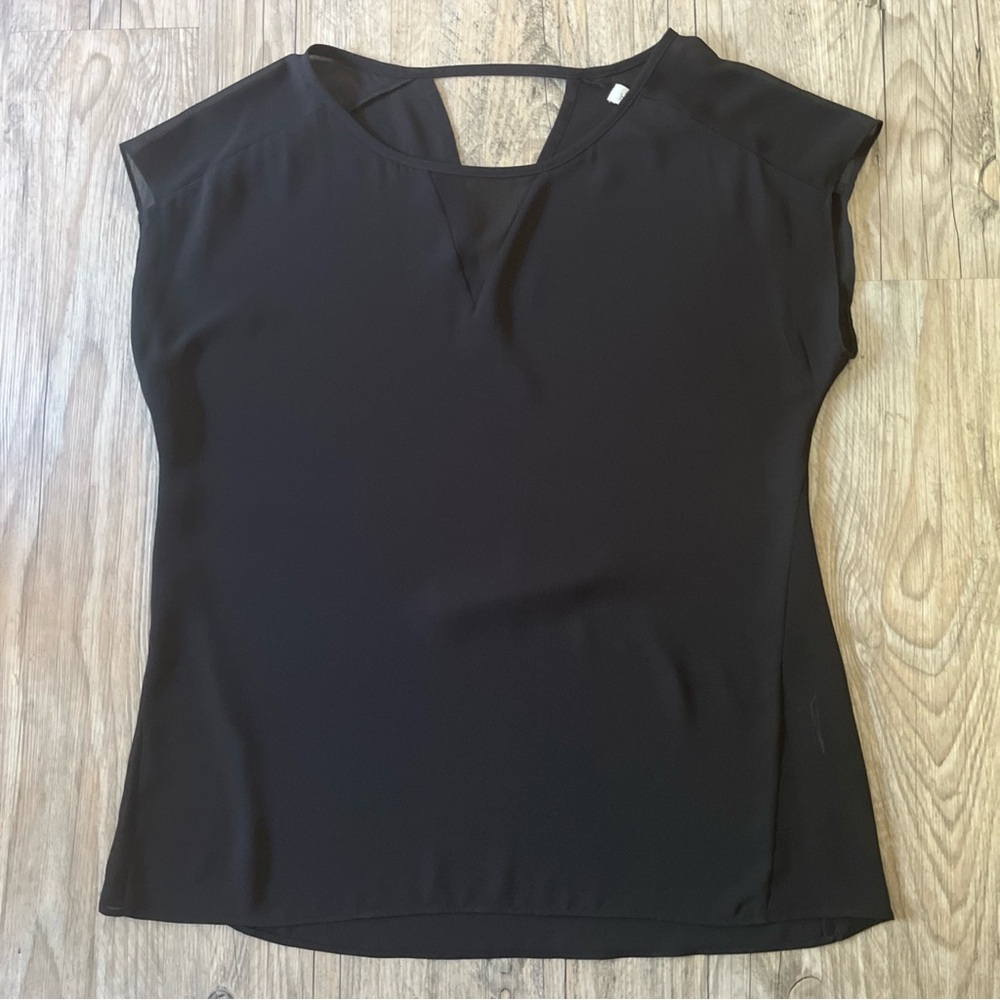 Banana Republic Heritage Archival Black Scoop Neck Blouse V-Cutout Back